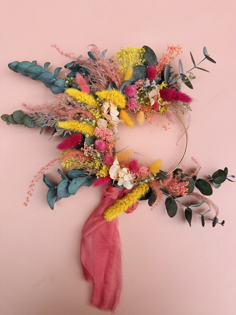 couronne de fleurs séchées fleuriste créatrice rennes