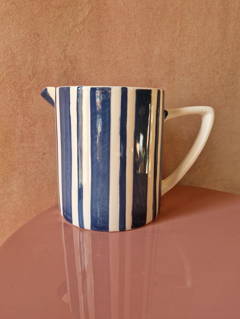 Pichet rayure pm bleu L16 P10,5 H12cm