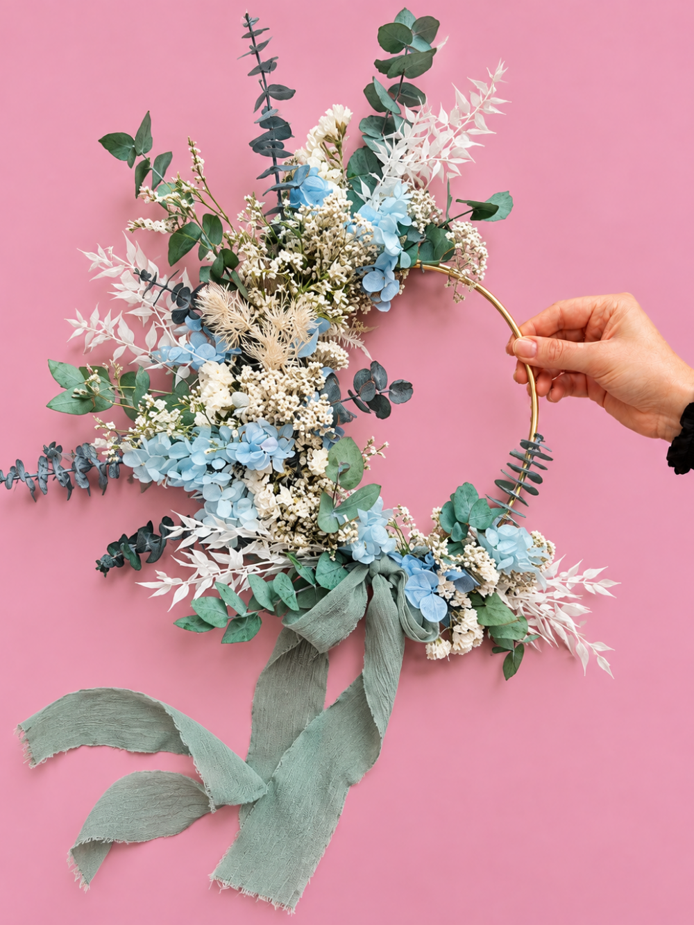 couronne fleurs séchées fleuriste rennes mariage deuil evenementiel reconversion fleuriste DESIGN SET DESIGN