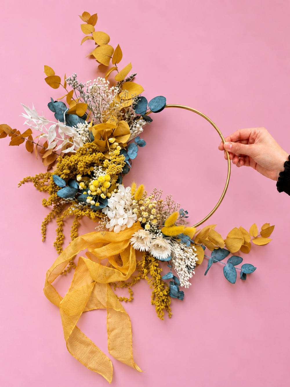 couronne fleurs séchées fleuriste rennes mariage deuil evenementiel reconversion fleuriste EVJF LIVRAISON FLEURS RENNES