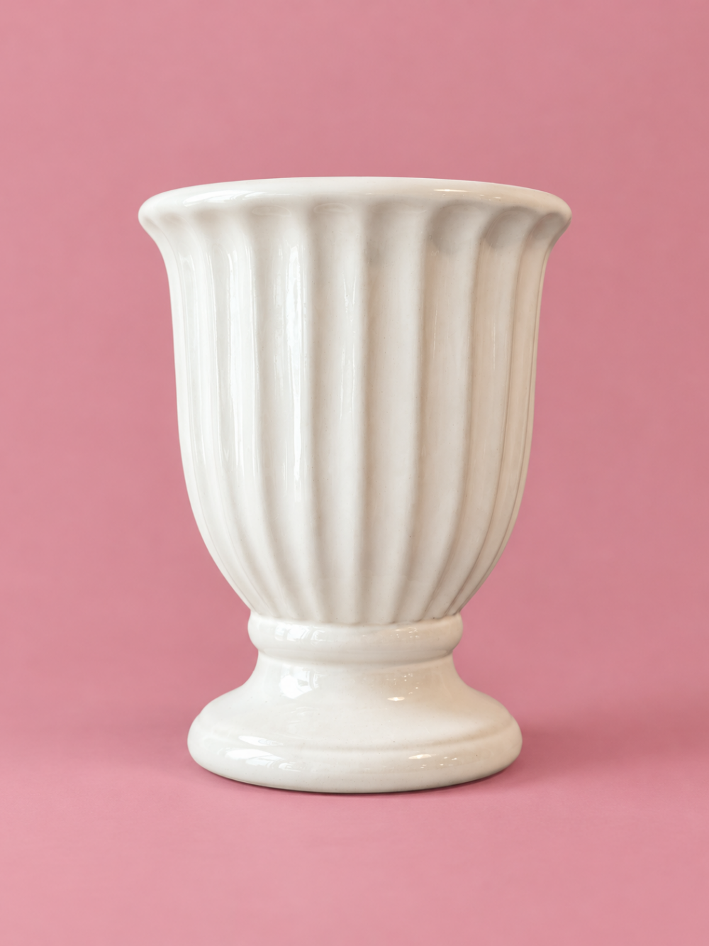 vase original fleuriste rennes livraison fleurs evenementiel stage fleuriste reconversion deuil evenementiel decoration set design fleuriste original