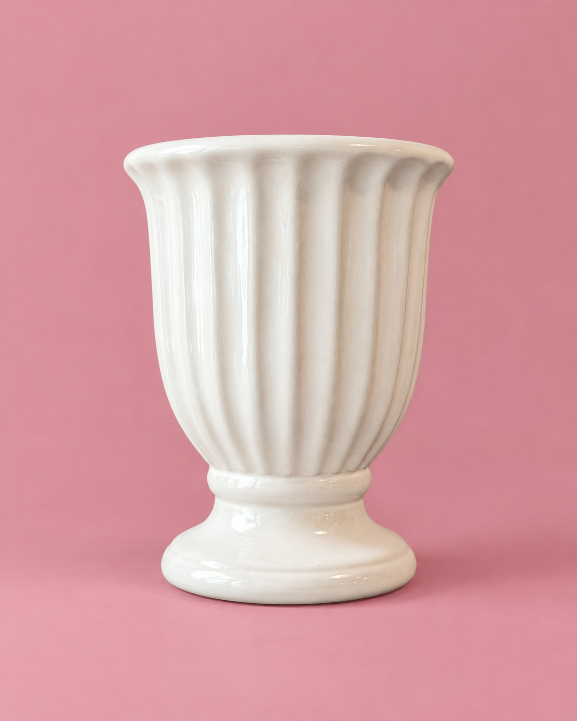 vase original fleuriste rennes livraison fleurs evenementiel stage fleuriste reconversion deuil evenementiel decoration set design fleuriste original